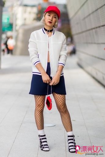  首尔时装周街拍 韩国女生的裙裝穿搭