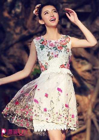  花仙子的美丽衣橱 连衣裙与春天共舞