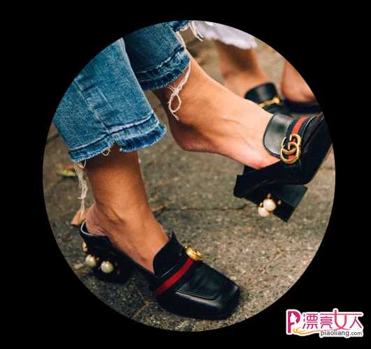  秋季女鞋最流行款式 有了这10双鞋走遍时尚圈都不怕