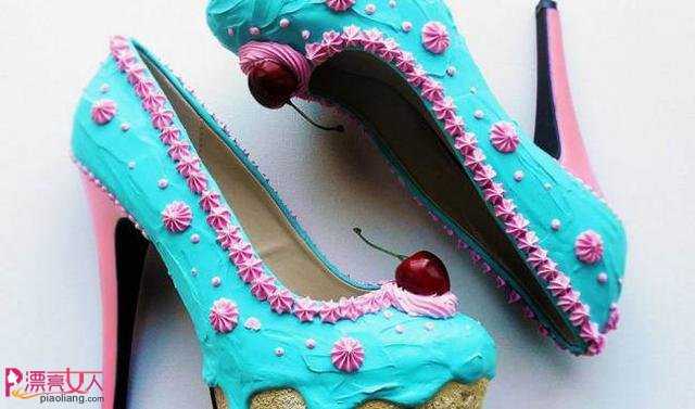  把“美食”穿脚上 蛋糕高跟鞋看了有食欲
