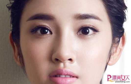  韩式半永久眉毛怎么做的?与传统纹眉有什么不同?