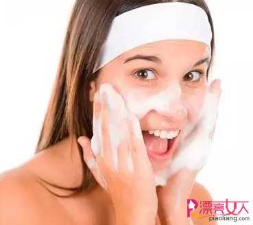  不同肤质怎么洗脸 正确洗脸才能养护你的肌肤