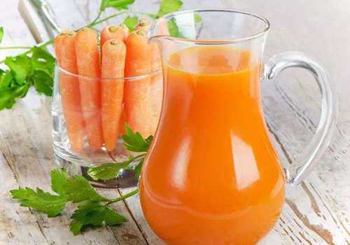  经常喝胡萝卜汁能淡斑吗？怎样祛斑最快最有效？