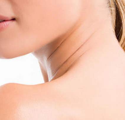  夏季护肤小常识之颈部皮肤的保养小技巧