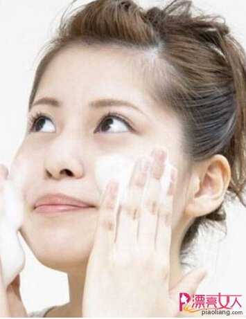  冬季如何正确护肤 先从正确洗脸开始