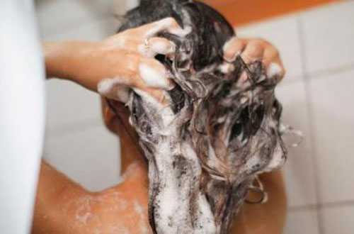  经常用冷水洗头好不好 这些危害了解一下！