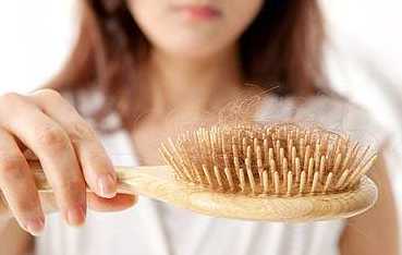  老是脱发怎么办？这六种食物呵护你的发质