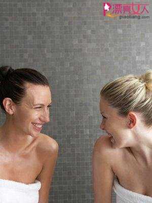  健康解答：女人经期能不能洗头？