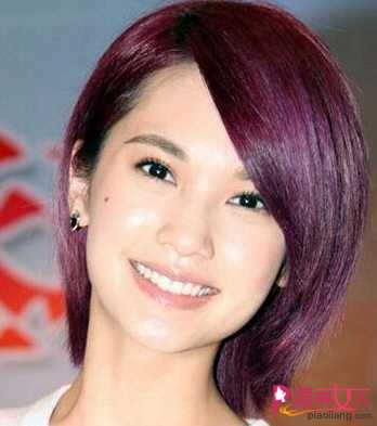  女生紫色渐变色染发发型 时尚的紫色渐变色染发
