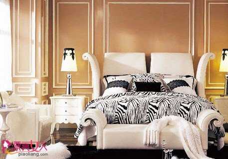  后现代卧室风格 浪漫与奢华并存