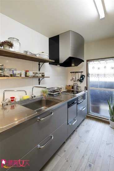  挖掘空间的最大潜力 小厨房搭配