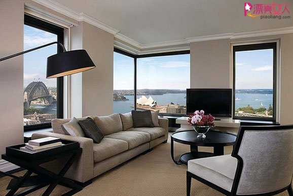  远眺：悉尼最奢华的酒店套房风景