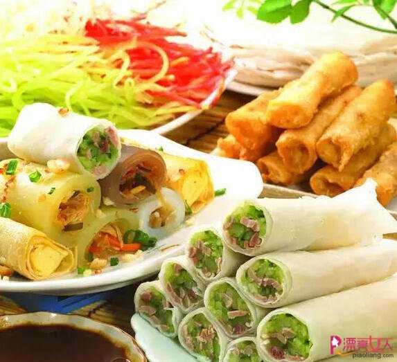  春节“吃”文化：不可错过的十大传统美食