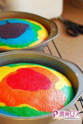 彩虹蛋糕的制作方法 过程超简单的