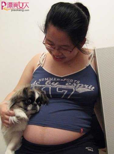  李小璐怀孕7月仍养狗 孕妇如何健康养犬