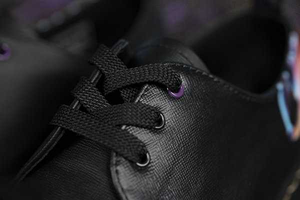  马丁博士 x Black Sabbath 全新联名鞋款系列即将登场