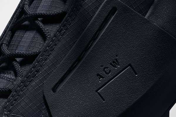  匡威 x ACW 联名鞋款全新黑魂版本释出，工业风